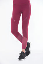 Load image into Gallery viewer, THE CURVY BOSS Leggings (Burgundy)